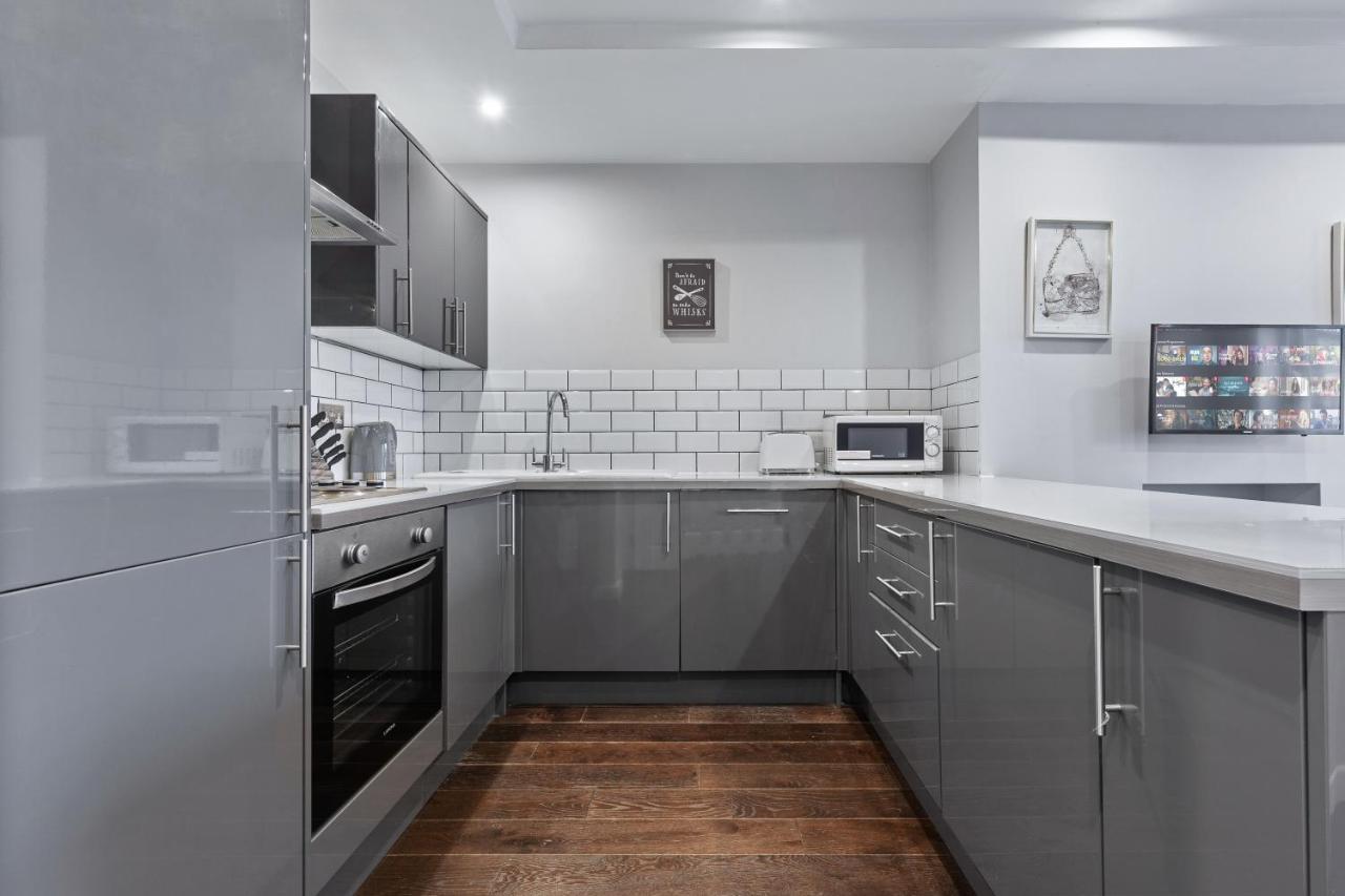 Апартаменты Majestic 4 At Reganway Rw4 Лондон Экстерьер фото